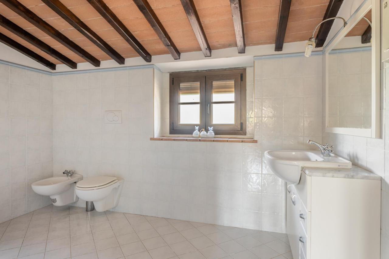 Casa Vecchia Rooms And Parking غامباسي تيرمي المظهر الخارجي الصورة